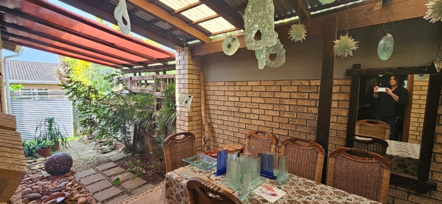 3 Bedroom Property for Sale in Noorsekloof Eastern Cape
